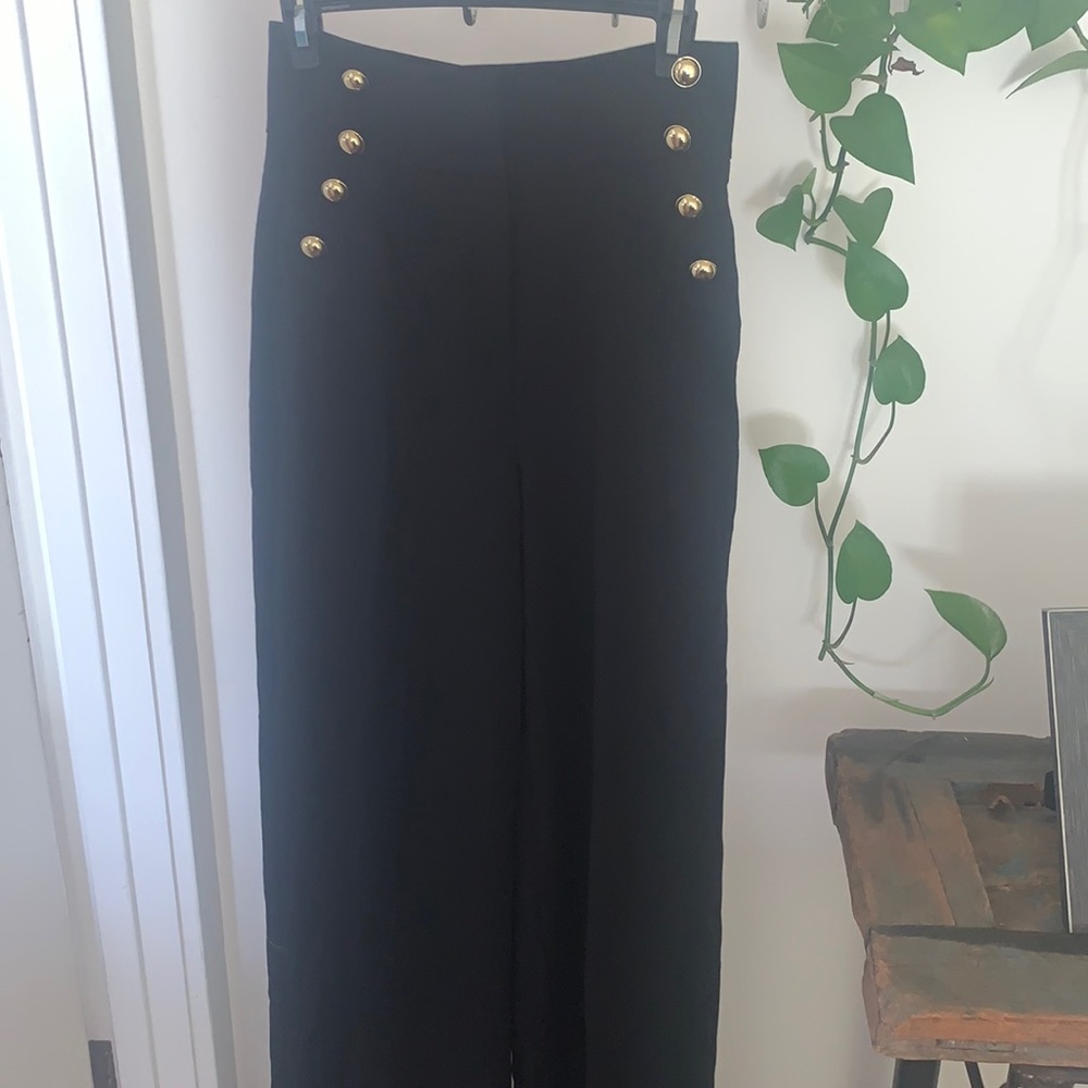 High rise gold and black fun pants size 2